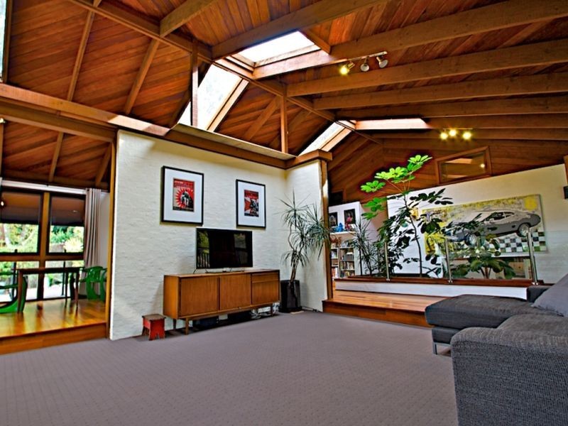 6 Palmgrove Place, North Avoca NSW 2260