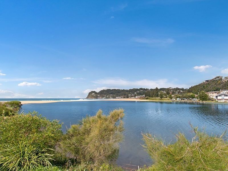 20 Bareena Avenue, North Avoca NSW 2260