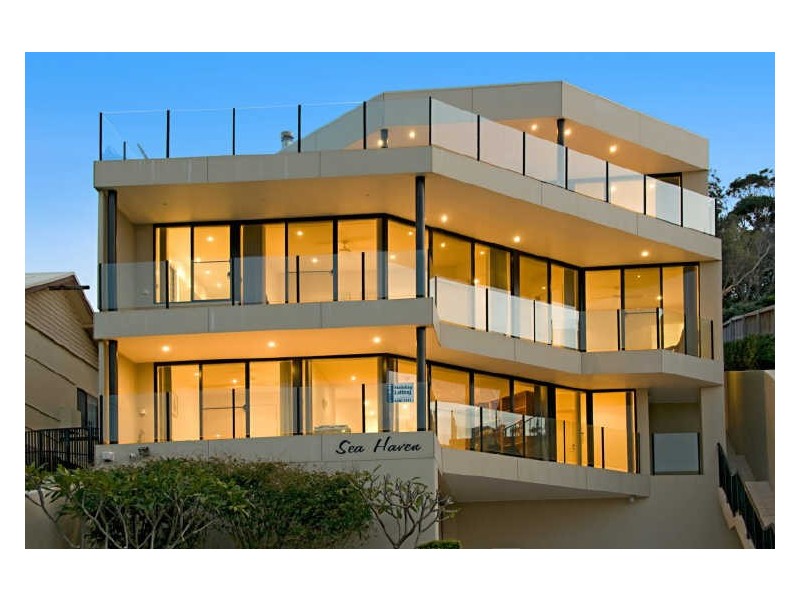 112 Avoca Drive, Avoca Beach NSW 2251