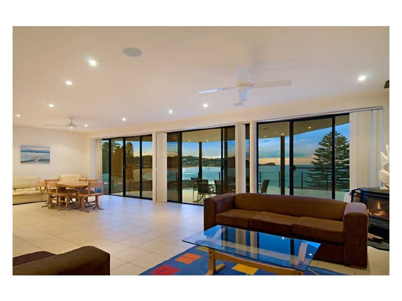 112 Avoca Drive, Avoca Beach NSW 2251