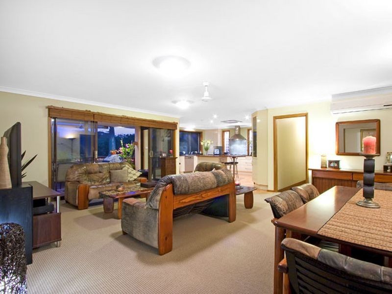 293 The Round Drive, Avoca Beach NSW 2251