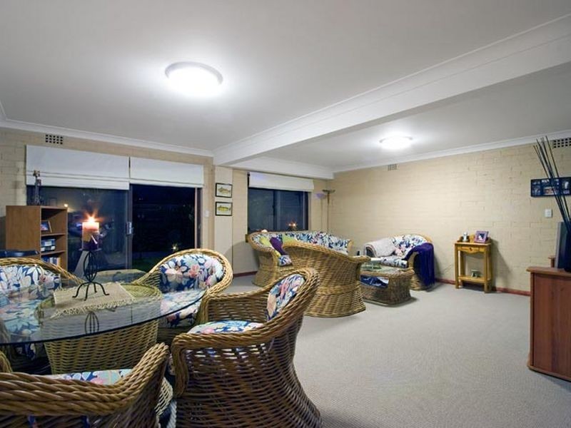 293 The Round Drive, Avoca Beach NSW 2251