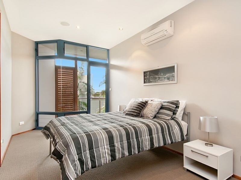 2/20 Barnhill Road, Terrigal NSW 2260