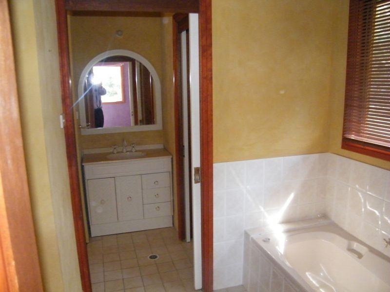 24 Indra Road, Tascott NSW 2250