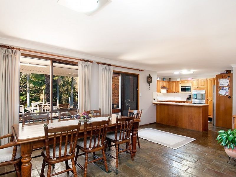 69 Picketts Valley Road, Picketts Valley NSW 2251