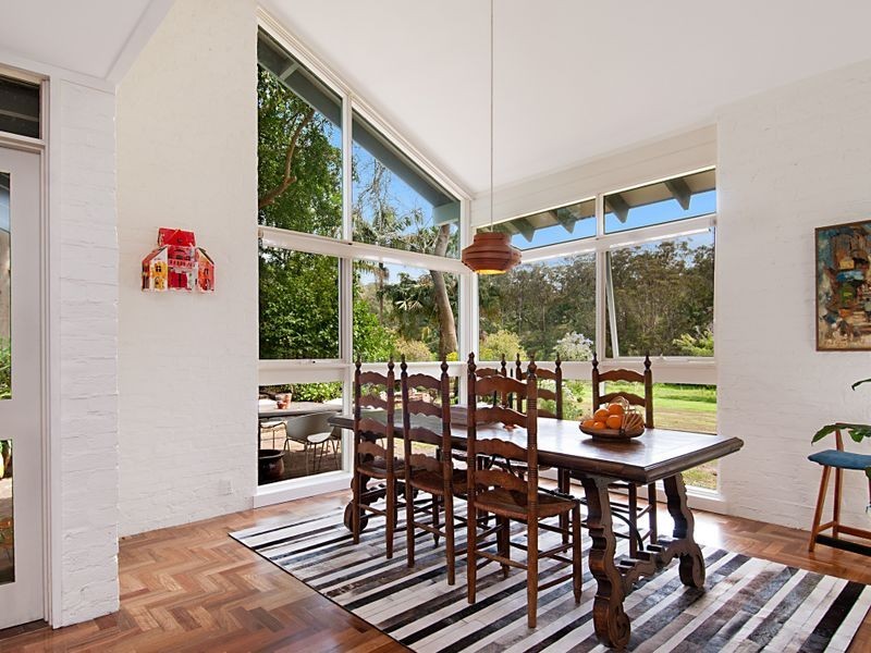 9 Birrerik Road, Wamberal NSW 2260