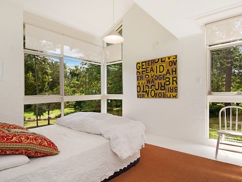 9 Birrerik Road, Wamberal NSW 2260