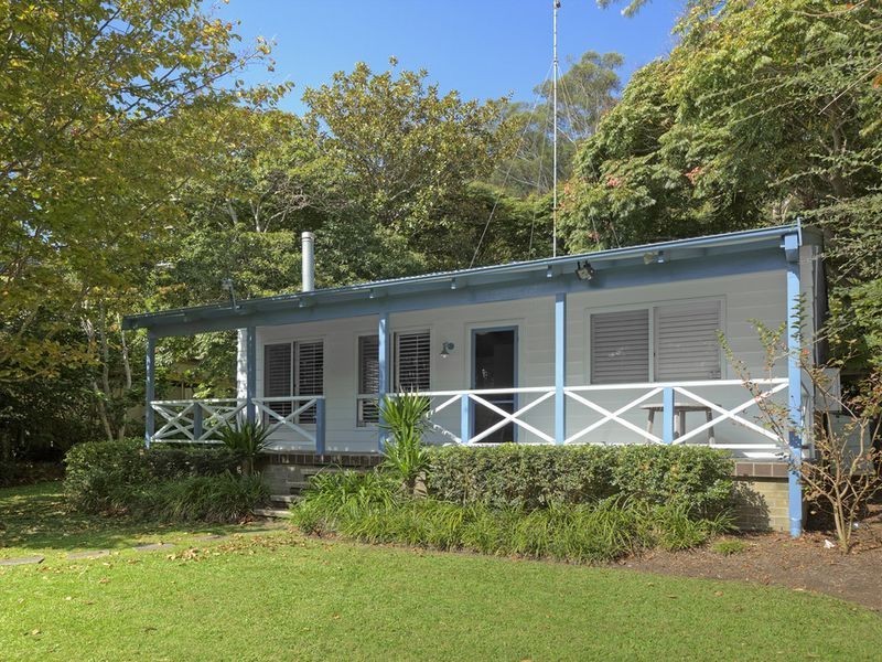 54 Avoca Drive, Avoca Beach NSW 2251