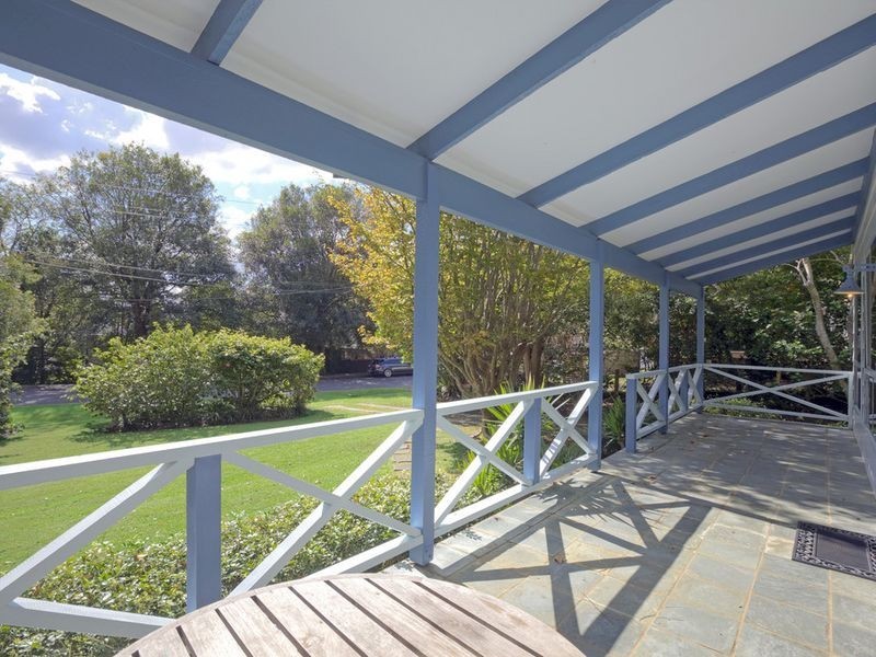 54 Avoca Drive, Avoca Beach NSW 2251
