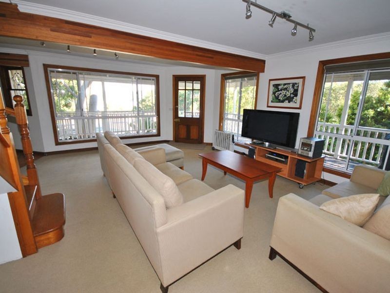 49 Del Mar Drive, Copacabana NSW 2251