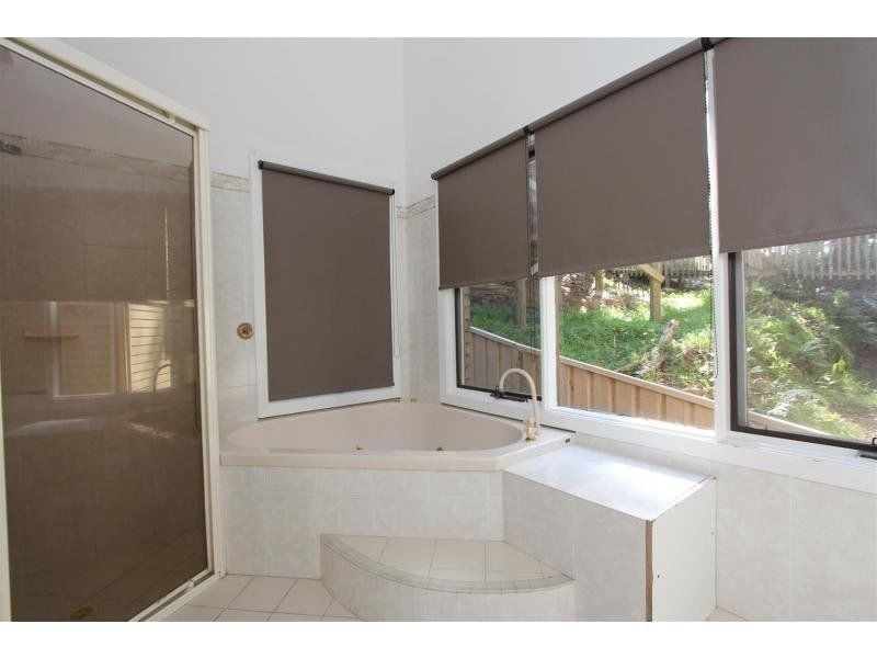 125 Hillside Road, Avoca Beach NSW 2251