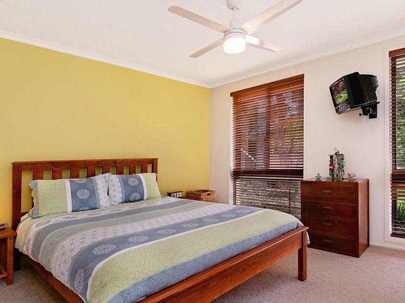 20 Cameron Crescent, Kincumber NSW 2251