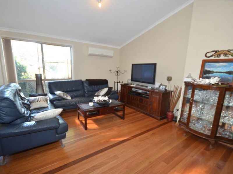 2/227 The Round Drive, Avoca Beach NSW 2251