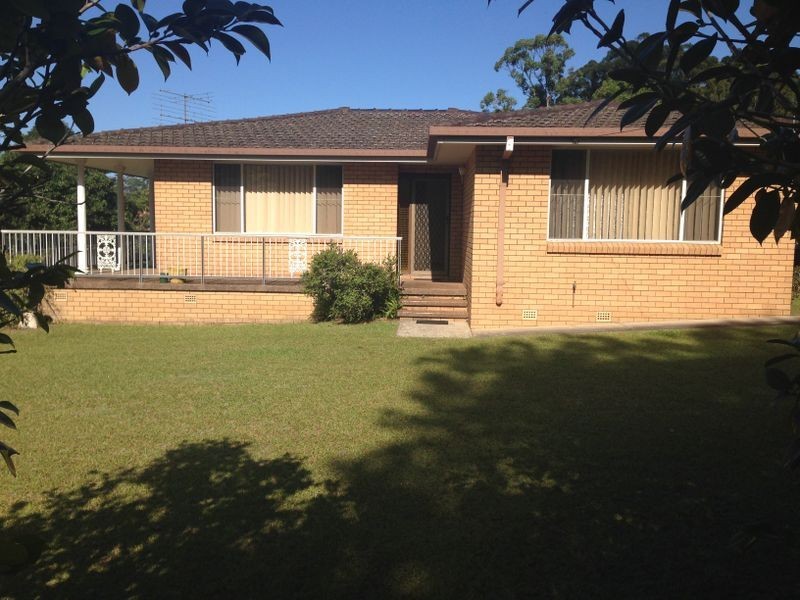 14 Brennan Ave, Kincumber NSW 2251