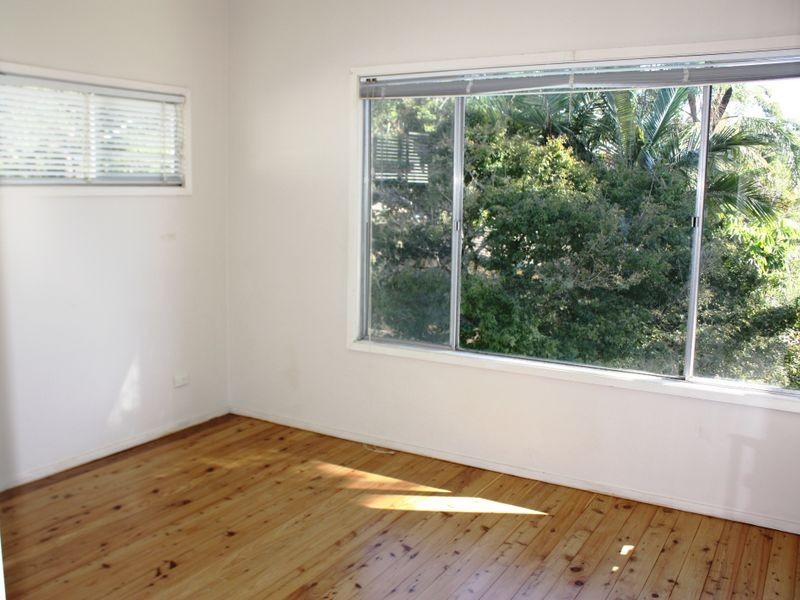 12 Endeavour Drive, Avoca Beach NSW 2251