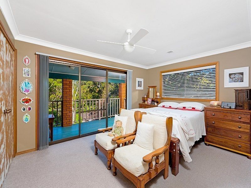 8 Walder Crescent, Avoca Beach NSW 2251