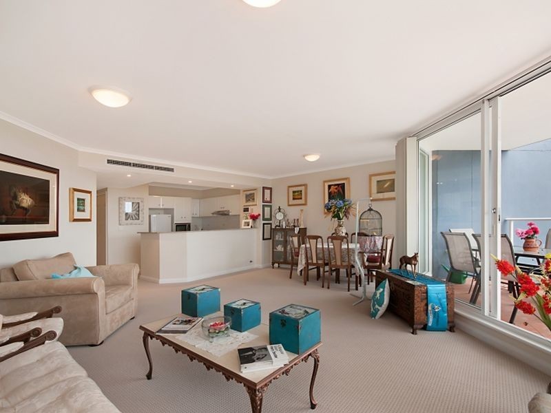 307/97-99 John Whiteway Drive, Gosford NSW 2250
