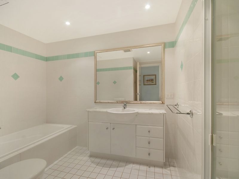 307/97-99 John Whiteway Drive, Gosford NSW 2250