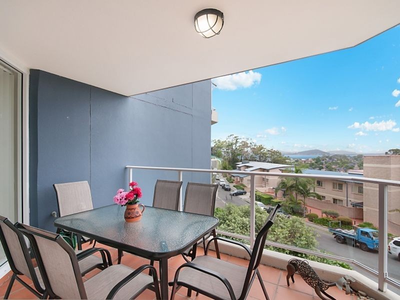 307/97-99 John Whiteway Drive, Gosford NSW 2250