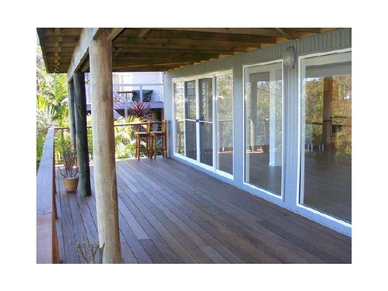 152 Copacabana Drive, Copacabana NSW 2251