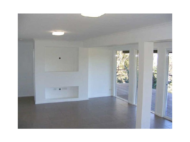 152 Copacabana Drive, Copacabana NSW 2251