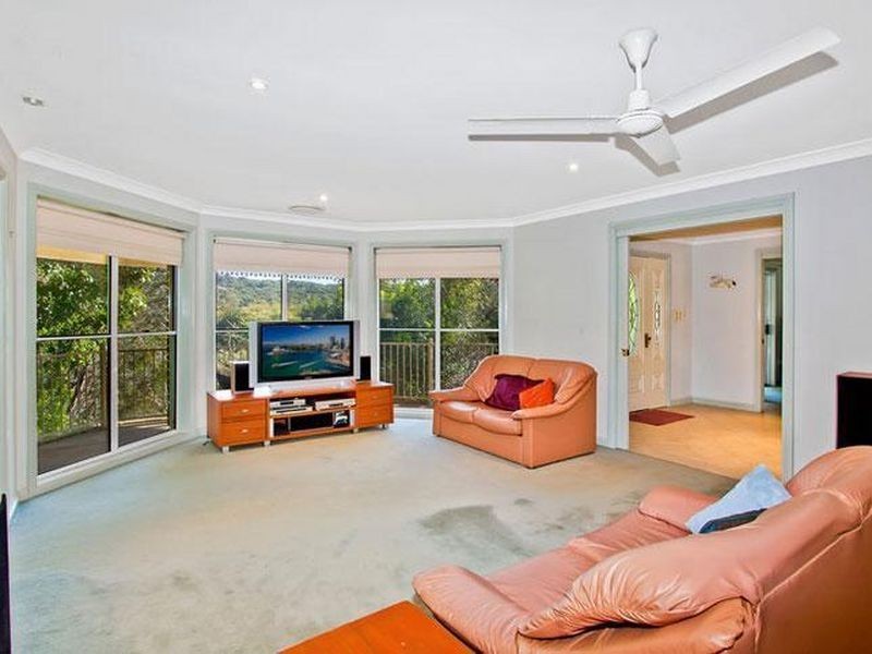 1 Damien Drive, Macmasters Beach NSW 2251