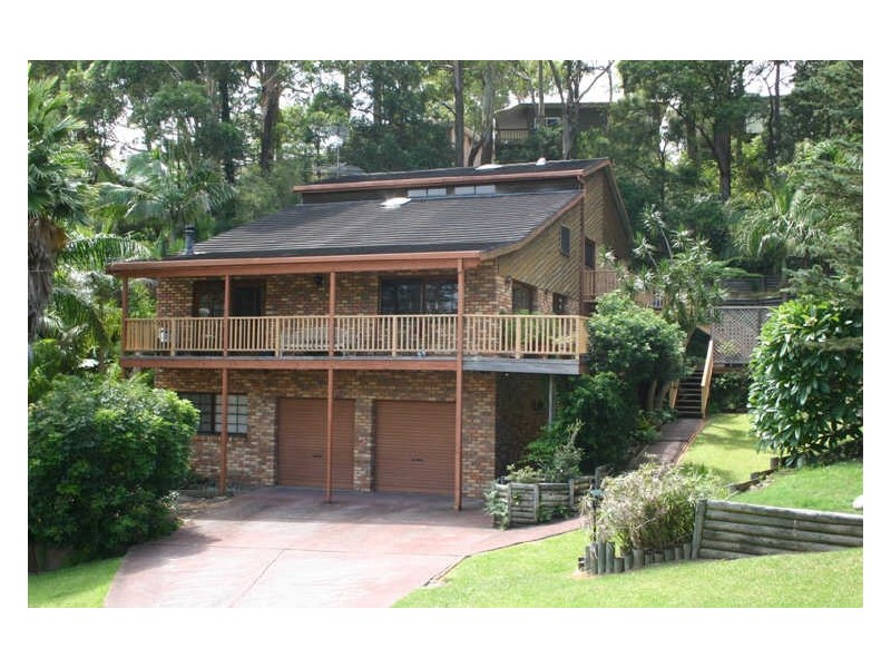 13 Cabbage Tree Avenue, Avoca Beach NSW 2251