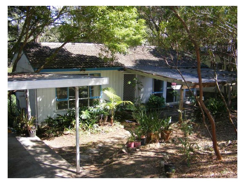 13 Peel Street, Avoca Beach NSW 2251