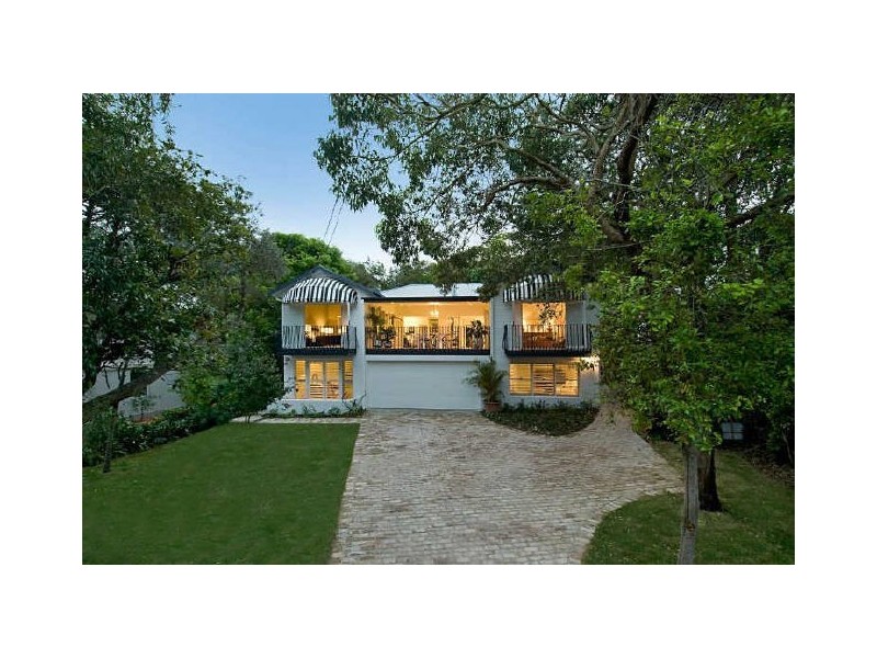 39 North Avoca Pde, North Avoca NSW 2260