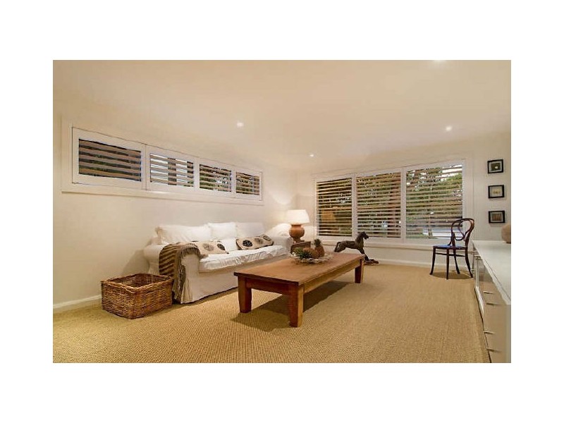 39 North Avoca Pde, North Avoca NSW 2260