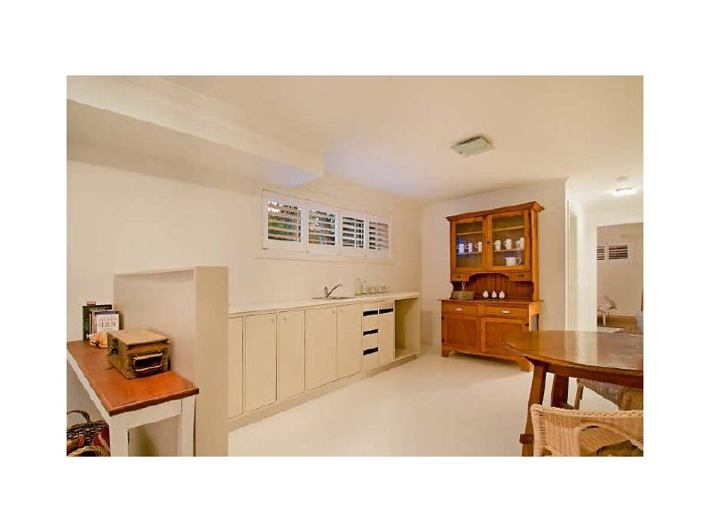 39 North Avoca Pde, North Avoca NSW 2260