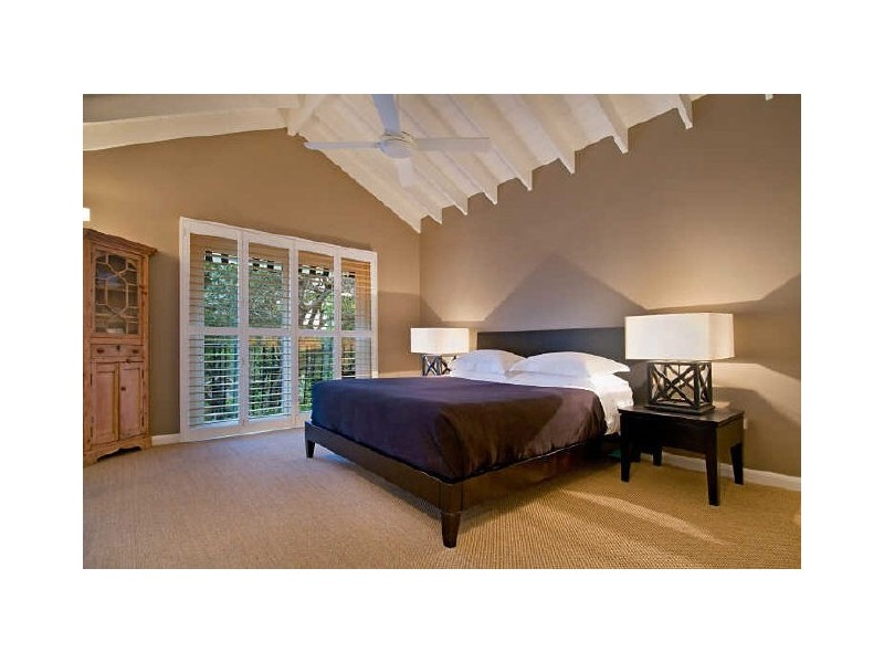 39 North Avoca Pde, North Avoca NSW 2260