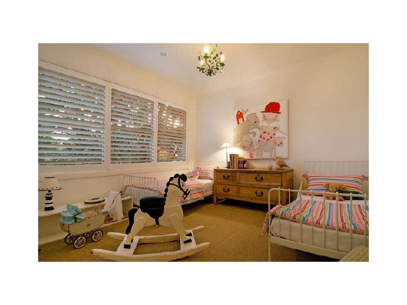 39 North Avoca Pde, North Avoca NSW 2260