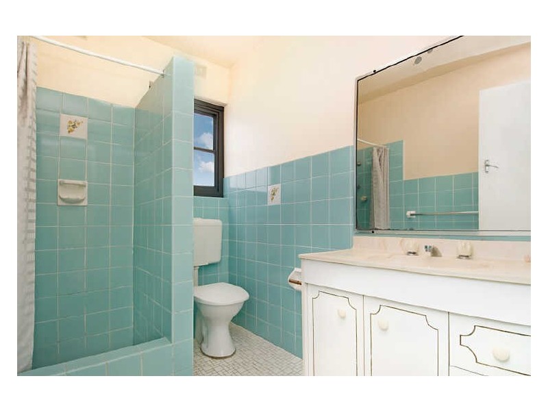 2/101 Avoca Drive, Avoca Beach NSW 2251