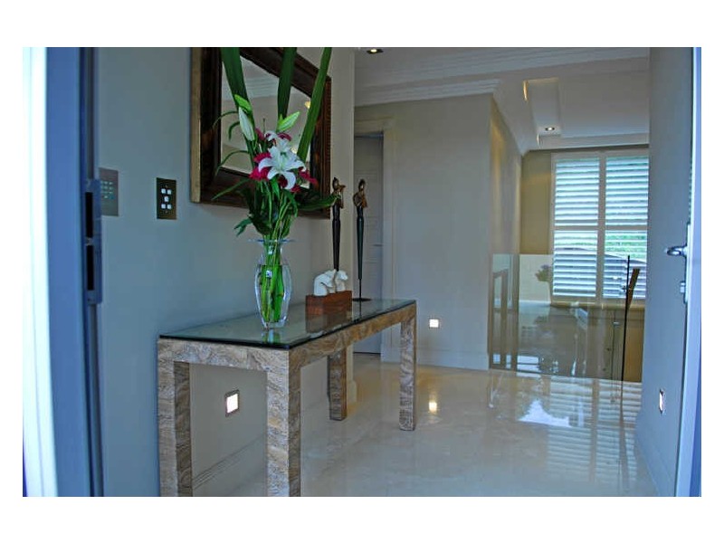 2/21 Grosvenor Road, Terrigal NSW 2260