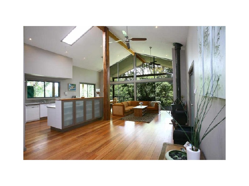 370 Avoca Drive, Avoca Beach NSW 2251