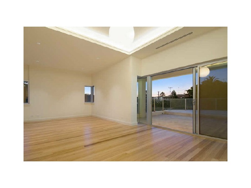 Unit 1/15 Avoca Drive, Avoca Beach NSW 2251