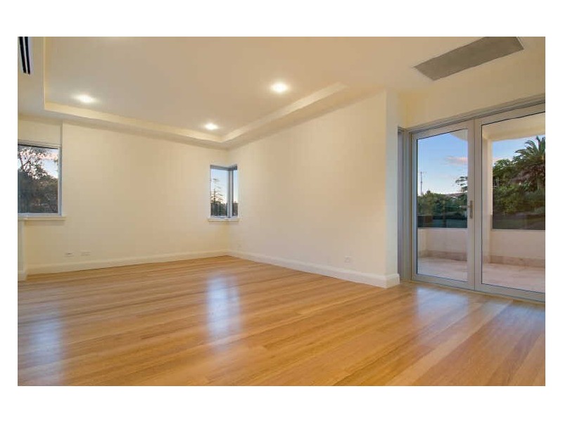 Unit 2/15 Avoca Drive, Avoca Beach NSW 2251