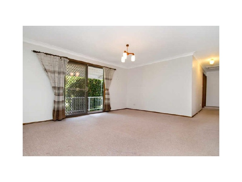 33 Grove Road, Wamberal NSW 2260