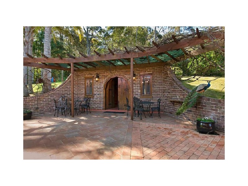 13 Country View Close, Picketts Valley NSW 2251