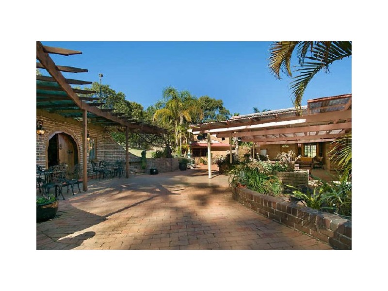 13 Country View Close, Picketts Valley NSW 2251