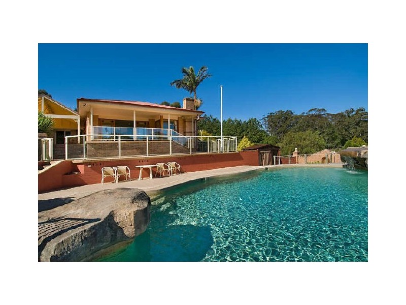 13 Country View Close, Picketts Valley NSW 2251