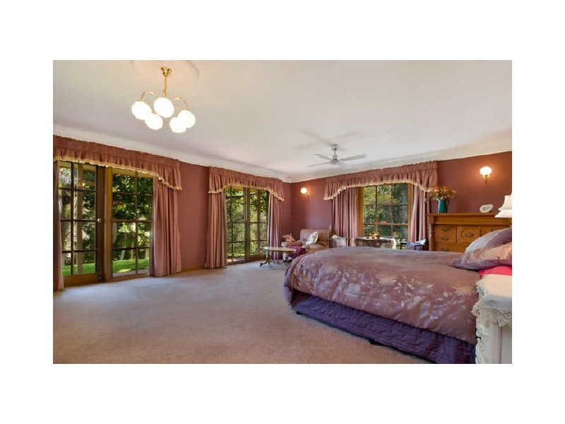 13 Country View Close, Picketts Valley NSW 2251