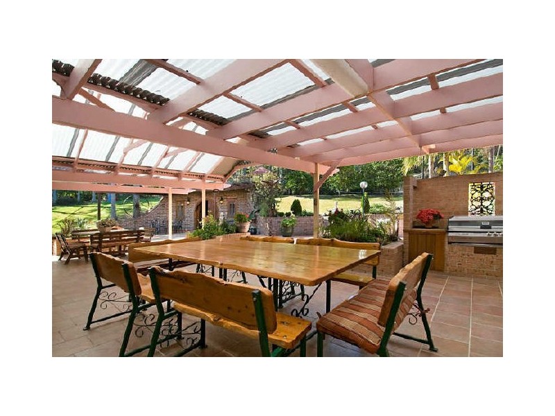 13 Country View Close, Picketts Valley NSW 2251