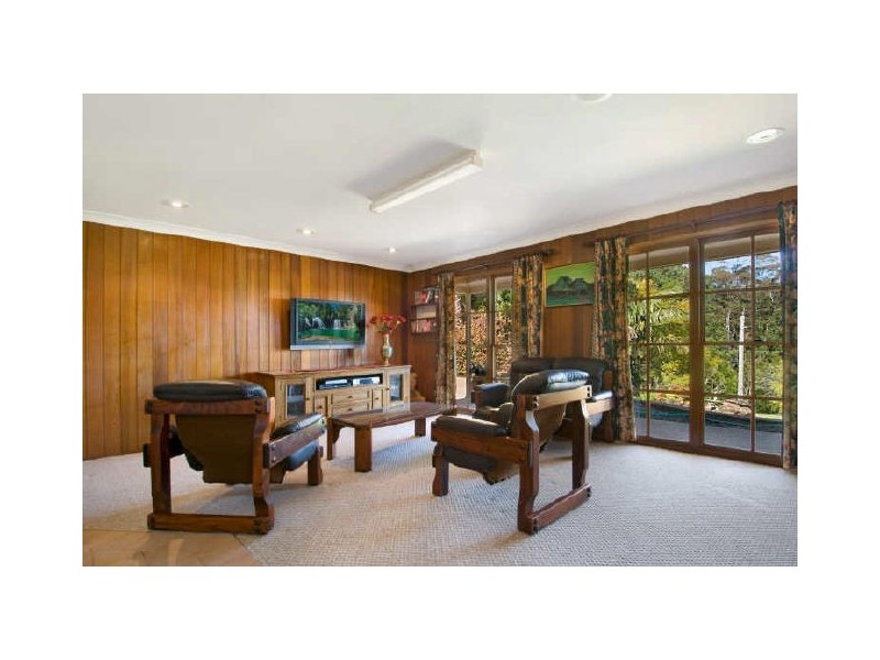 13 Country View Close, Picketts Valley NSW 2251