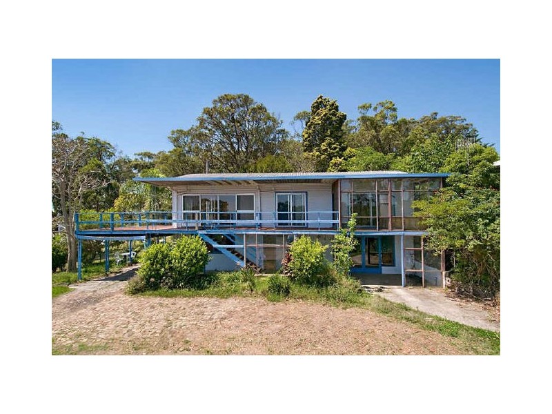 80 Hillside Road, Avoca Beach NSW 2251