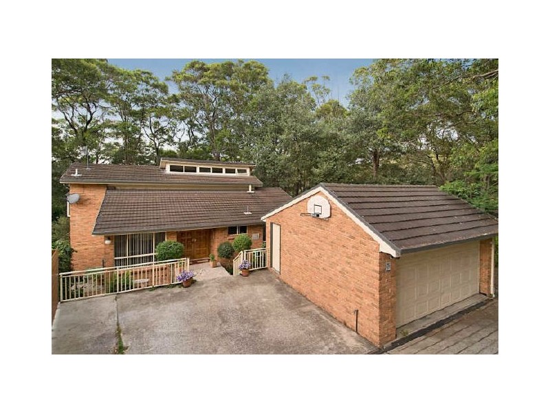 121 Hillside Road, Avoca Beach NSW 2251