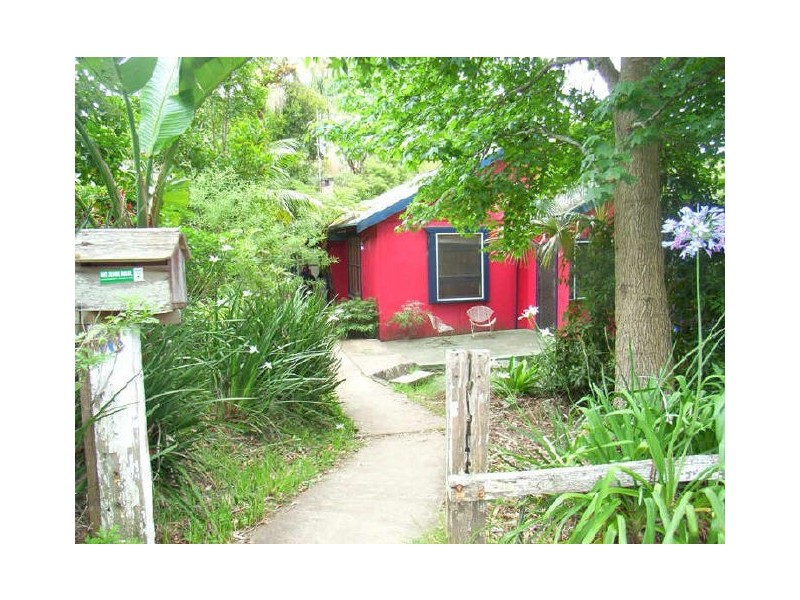 16 Tungarra Parade, Macmasters Beach NSW 2251