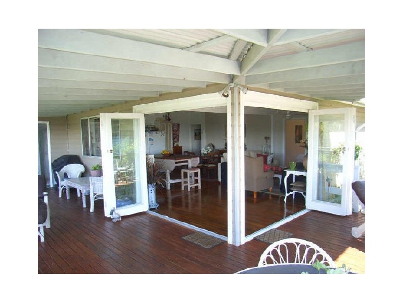 191 Hillside Road, Avoca Beach NSW 2251