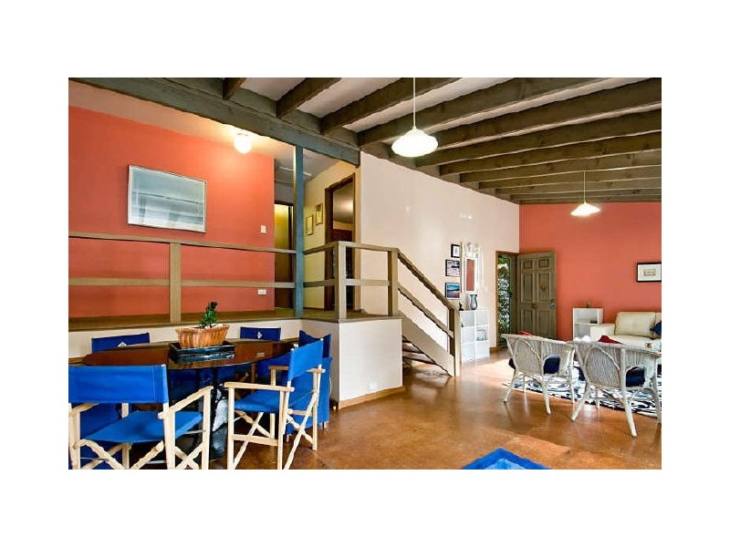 6 Tungarra Pde, Macmasters Beach NSW 2251